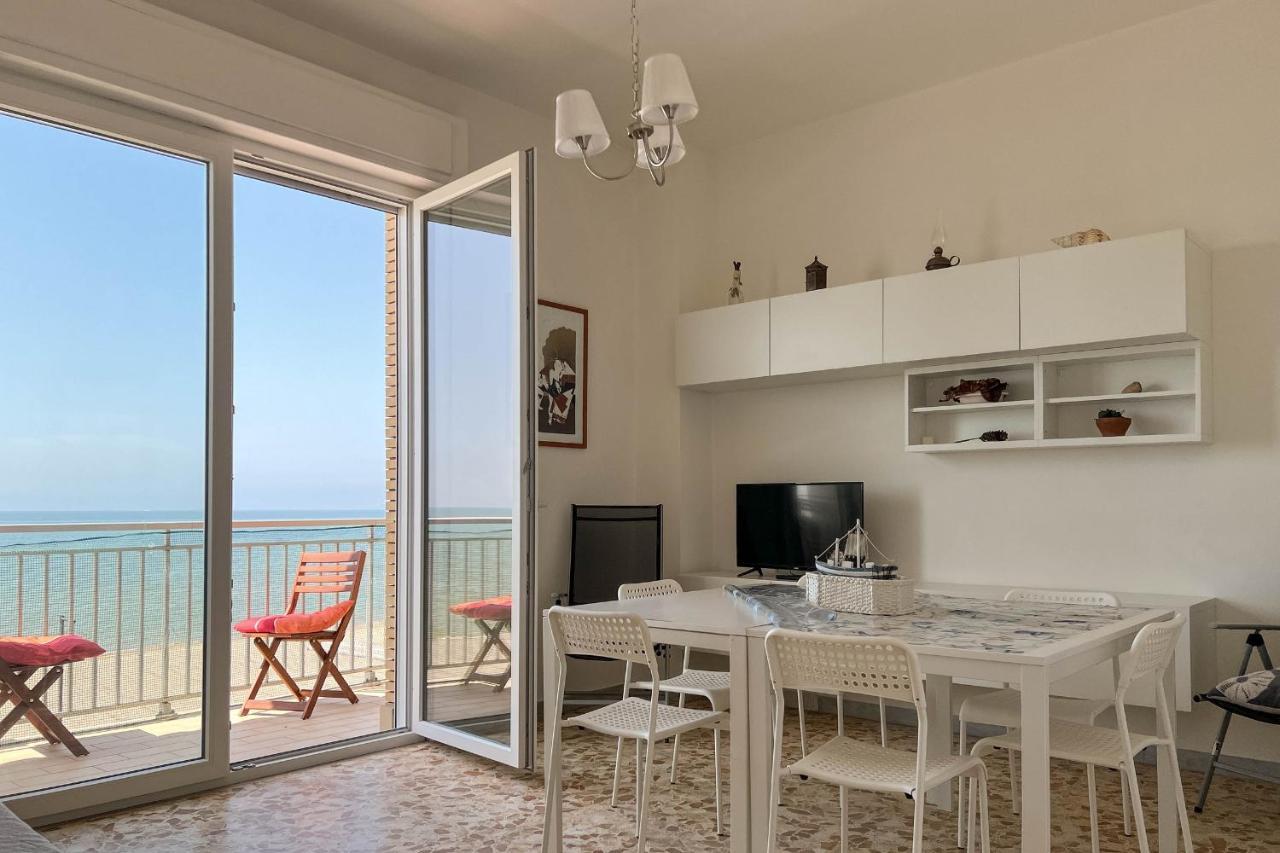 Apartamento Il Mare In Giardino Scauri  Exterior foto