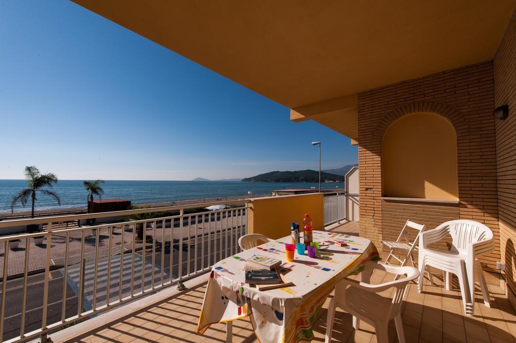 Apartamento Il Mare In Giardino Scauri  Exterior foto