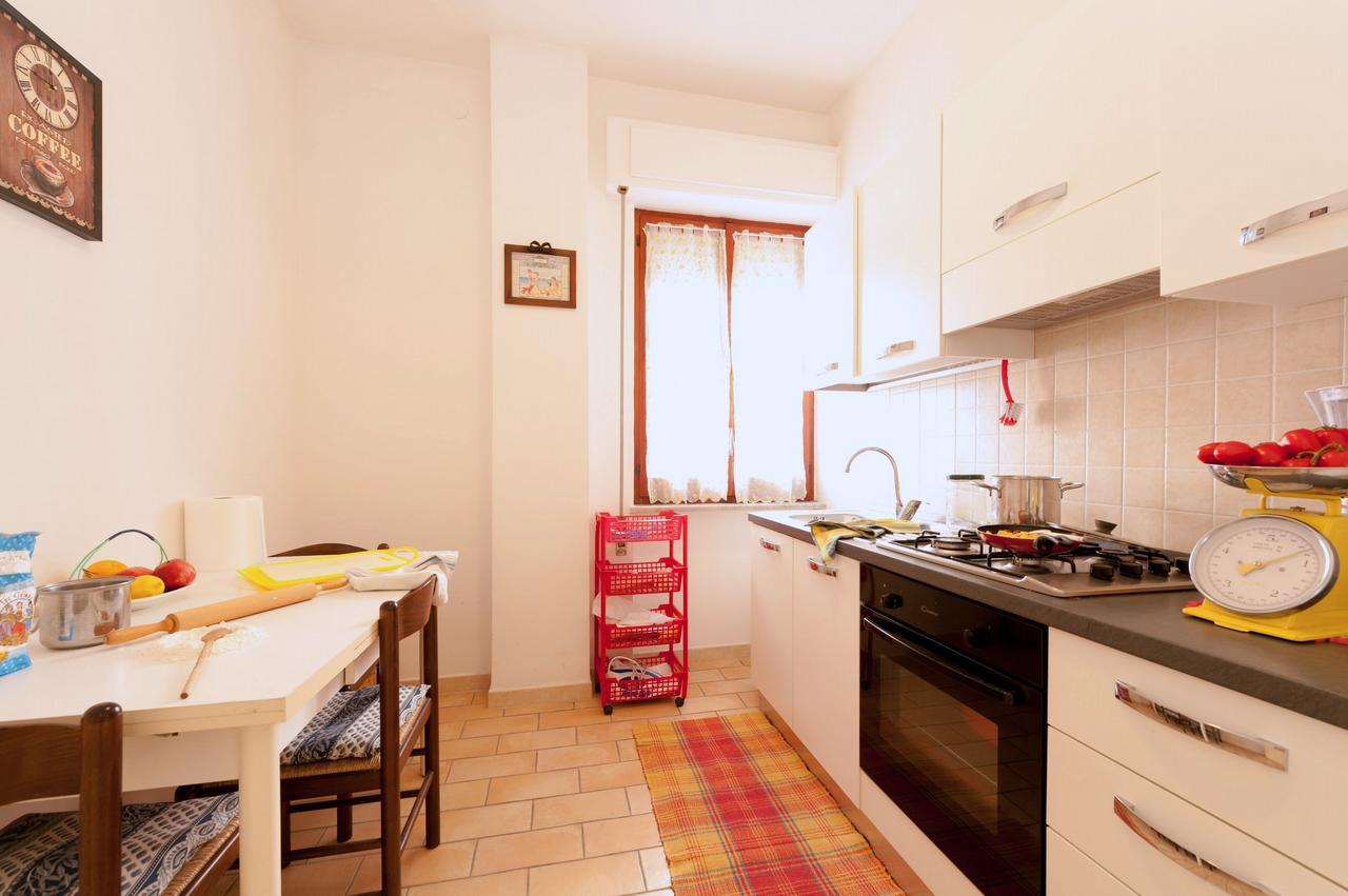 Apartamento Il Mare In Giardino Scauri  Exterior foto